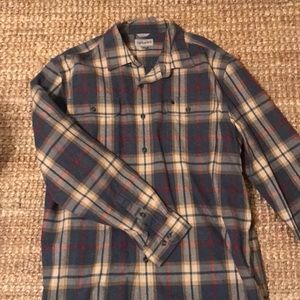 Carhartt button down flannel shirt